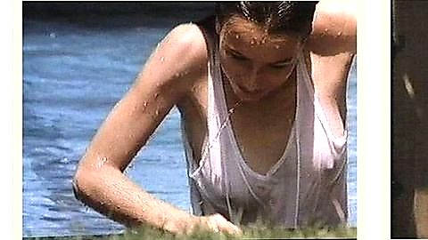 Pic: Ariadna Gil in Lola (1986)
